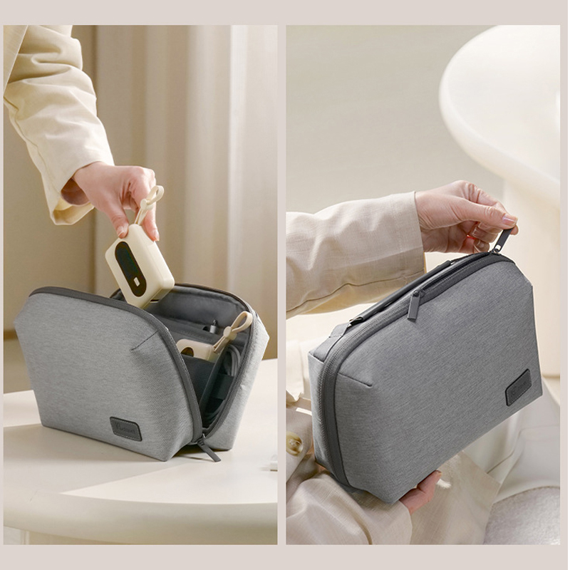 電子機器オーガナイザー トラベルケース、防水トラベルバッグ  - Tech Accessories Travel Organizer Pouch のレビューと価格